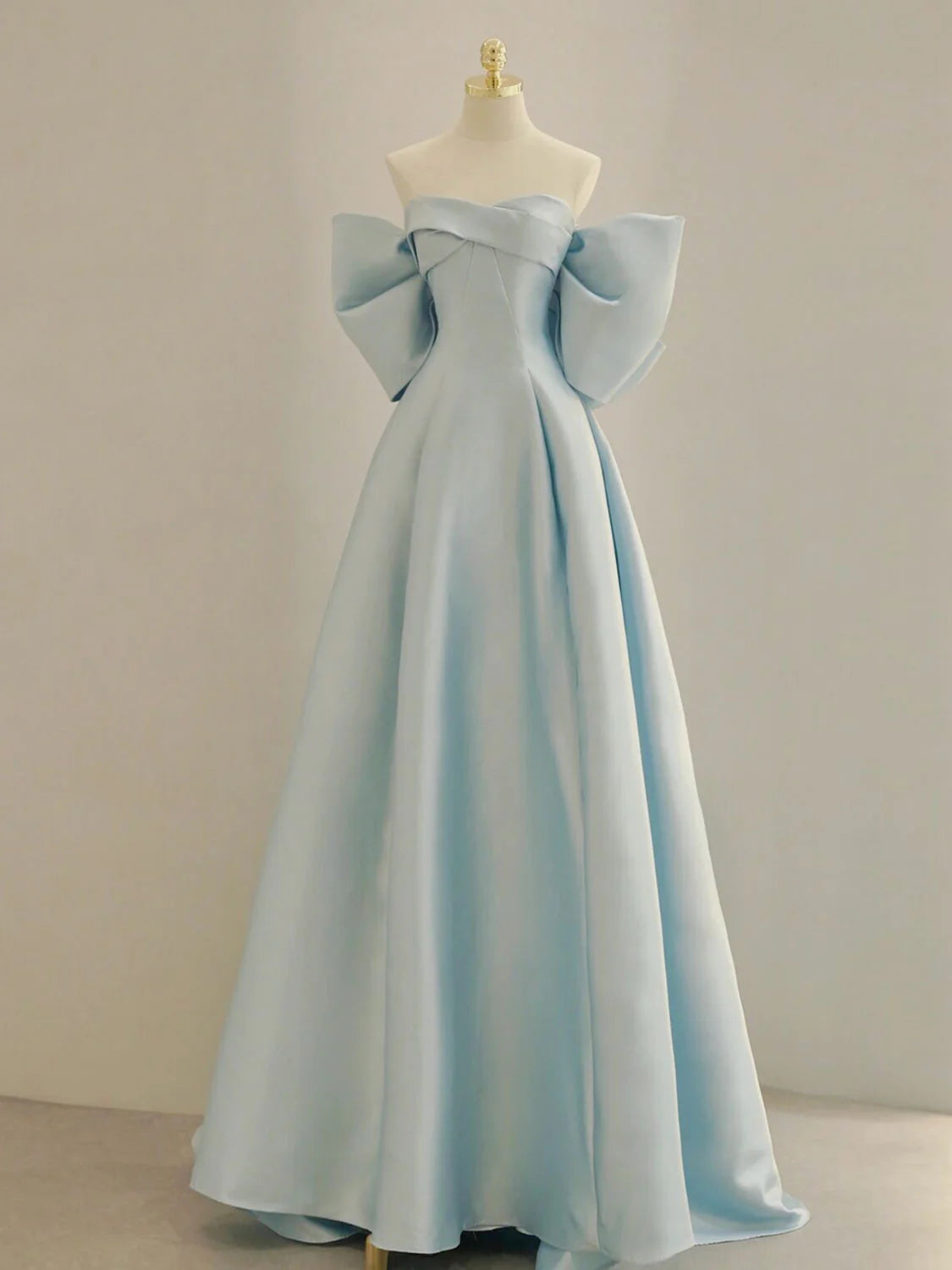 Straps Light Blue Satin A-line Long Prom Dress main image 1