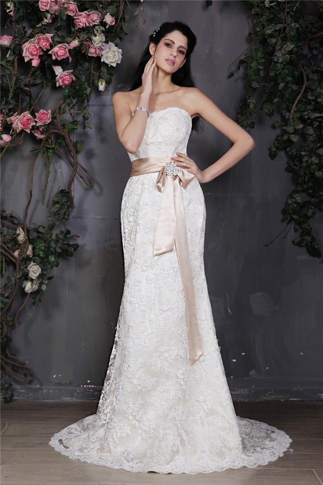 Sheath/Column Strapless Lace Back Sleeveless Maxi Dresses Long Bridesmaid Dresses