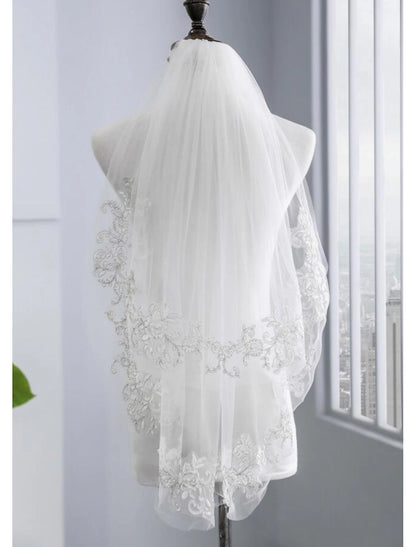 Two-tier Stylish / Pearls Wedding Veil Elbow Veils with Faux Pearl / Embroidery