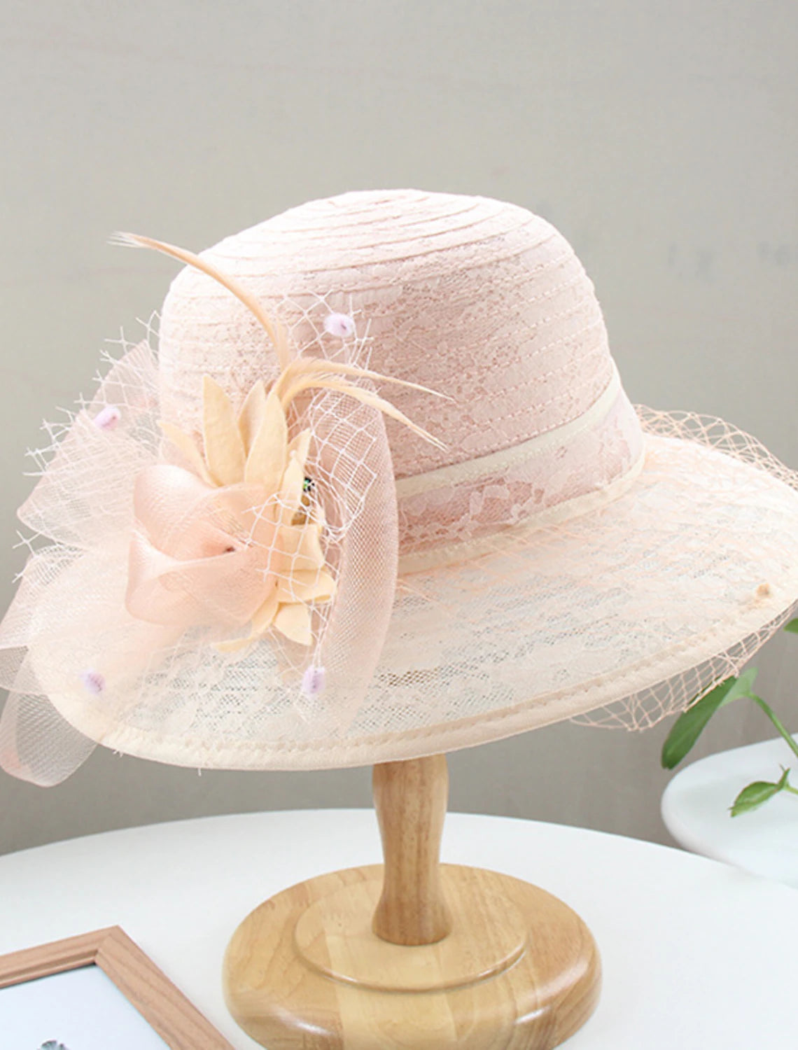 Headwear Tulle Bucket Hat Straw Hat Sun Hat Casual Holiday Kentucky Derby Horse Race Ladies Day Vintage Style Elegant Lace With Feather Lace Headpiece Headwear