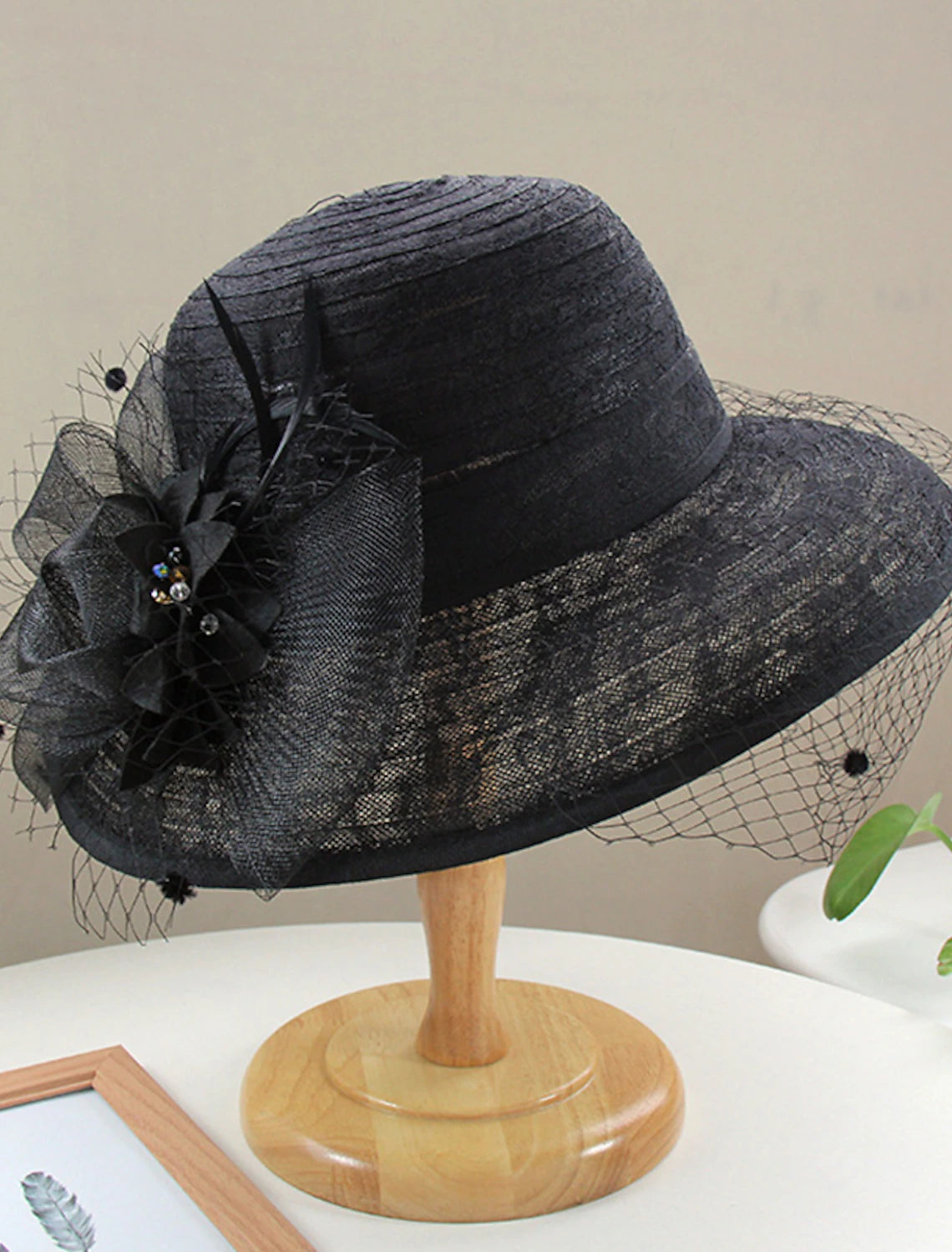 Headwear Tulle Bucket Hat Straw Hat Sun Hat Casual Holiday Kentucky Derby Horse Race Ladies Day Vintage Style Elegant Lace With Feather Lace Headpiece Headwear