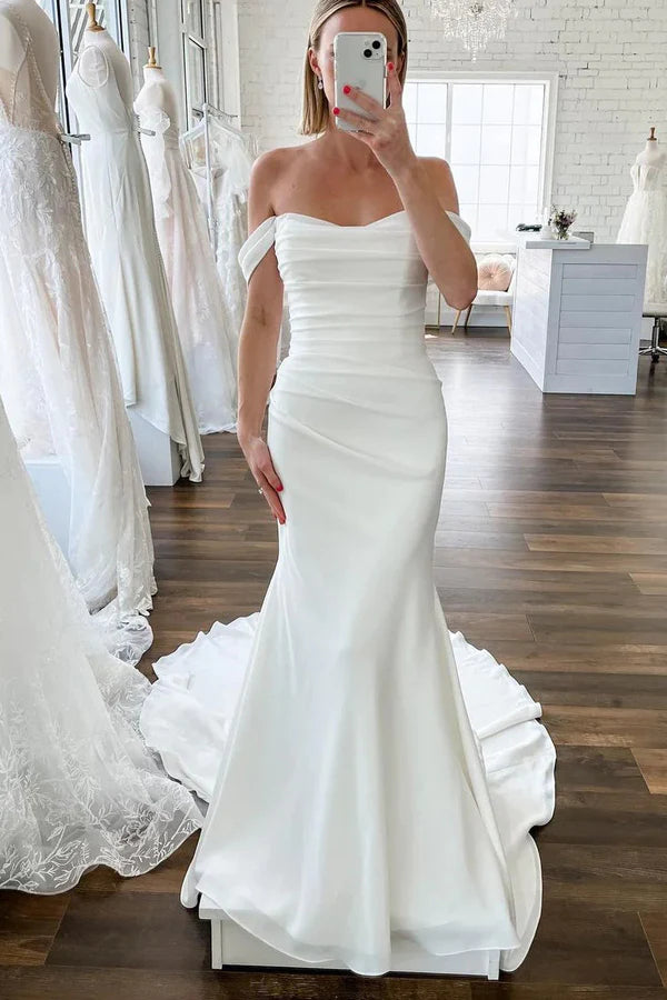 Elegant Mermaid Strapless Satin Long Wedding Dresses main image 1