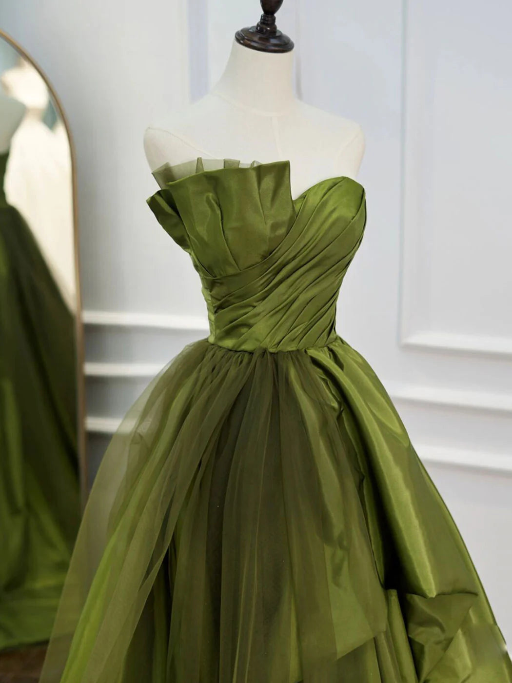 Green Satin Long Prom DressesTulle Green Formal Evening Dresses