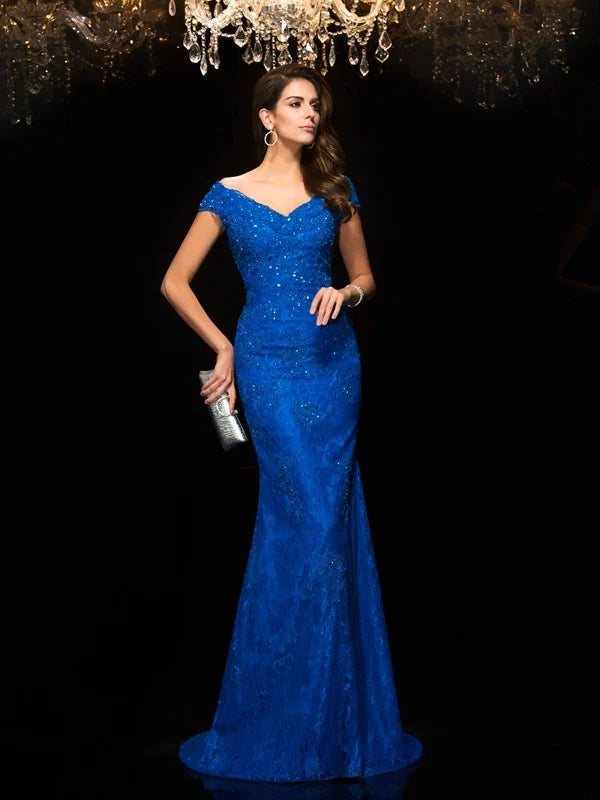 V-neck Lace Sleeveless Long Lace Mother of the Bride Dresses Blue