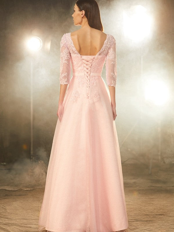 A-Line/Princess Bateau 1/2 Sleeves Floor-Length Applique Tulle Dresses