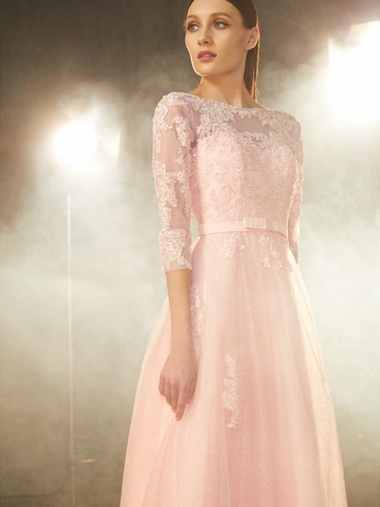 A-Line/Princess Bateau 1/2 Sleeves Floor-Length Applique Tulle Dresses