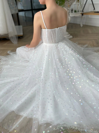 White sweetheart neck tulle tea length prom dress