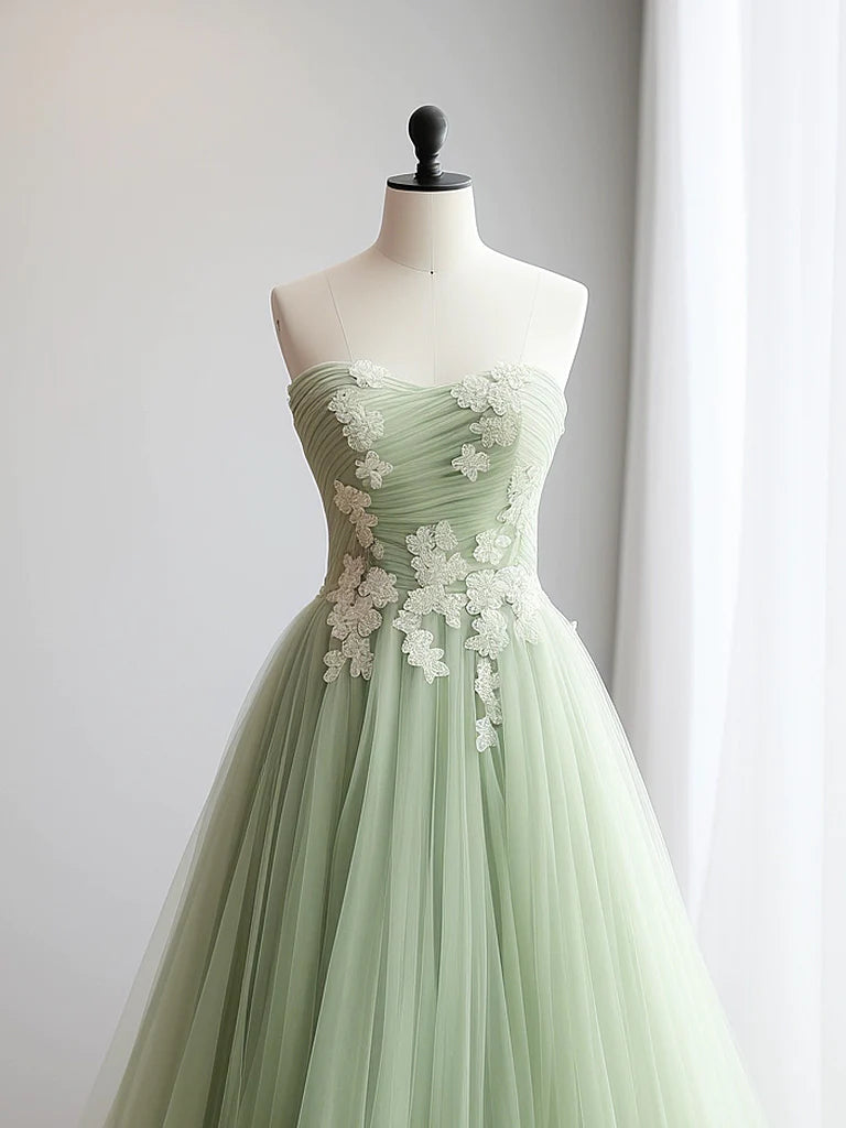 A-Line Sweetheart Neck Tulle Lace Applique Green Long Prom Dress