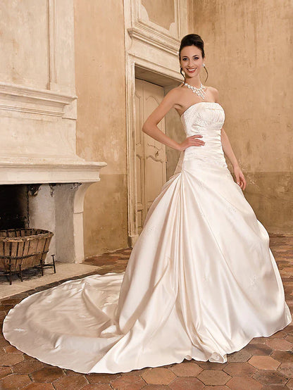 Princess A-Line Wedding Dresses Strapless Chapel Train Satin Sleeveless