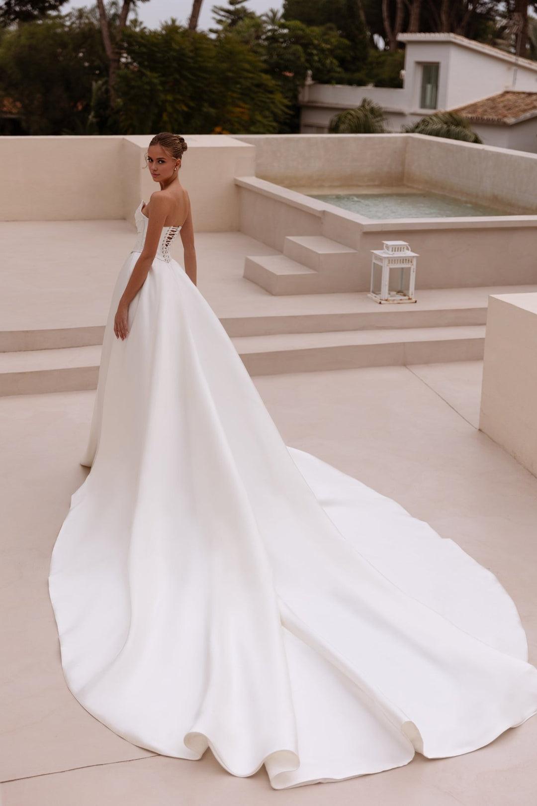 Pretty Wedding Dress Ball Gown Satin White Long Wedding Dresses Bridal Gowns DP1830 main image 0