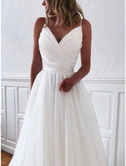 Casual Wedding Dresses Sheath / Column Camisole Sleeveless Court Train Chiffon Bridal Gowns With Pleats