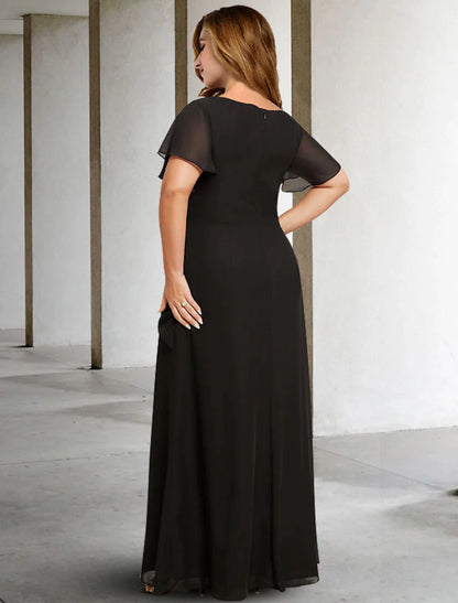 A-Line Mother of the Bride Dresses Plus Size Hide Belly Curve Elegant Dress Formal Floor Length Sleeveless Jewel Neck Chiffon with Ruched Crystals Fall