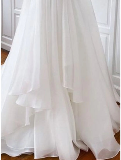 Casual Wedding Dresses Sheath / Column Camisole Sleeveless Court Train Chiffon Bridal Gowns With Pleats