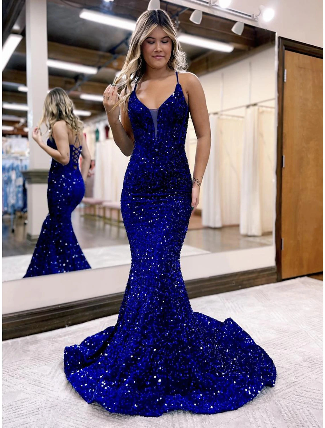 Mermaid / Trumpet Evening Gown Sparkle & Shine Dress Formal Court Train Sleeveless V Neck Sequined Backless with Sequin