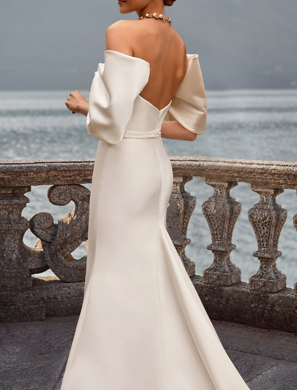 Beach Casual Wedding Dresses Mermaid / Trumpet Off Shoulder Short Sleeve Court Train Satin Bridal Gowns With Solid Color