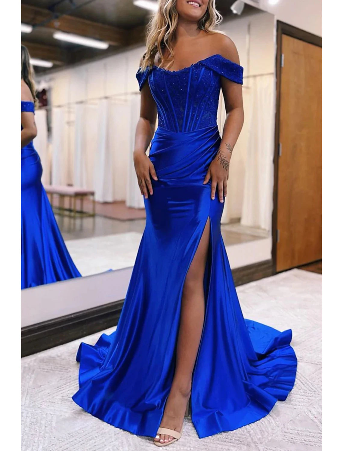 Mermaid / Trumpet Evening Gown Empire Dress Formal Court Train Sleeveless Off Shoulder Imitation Silk with Slit Appliques