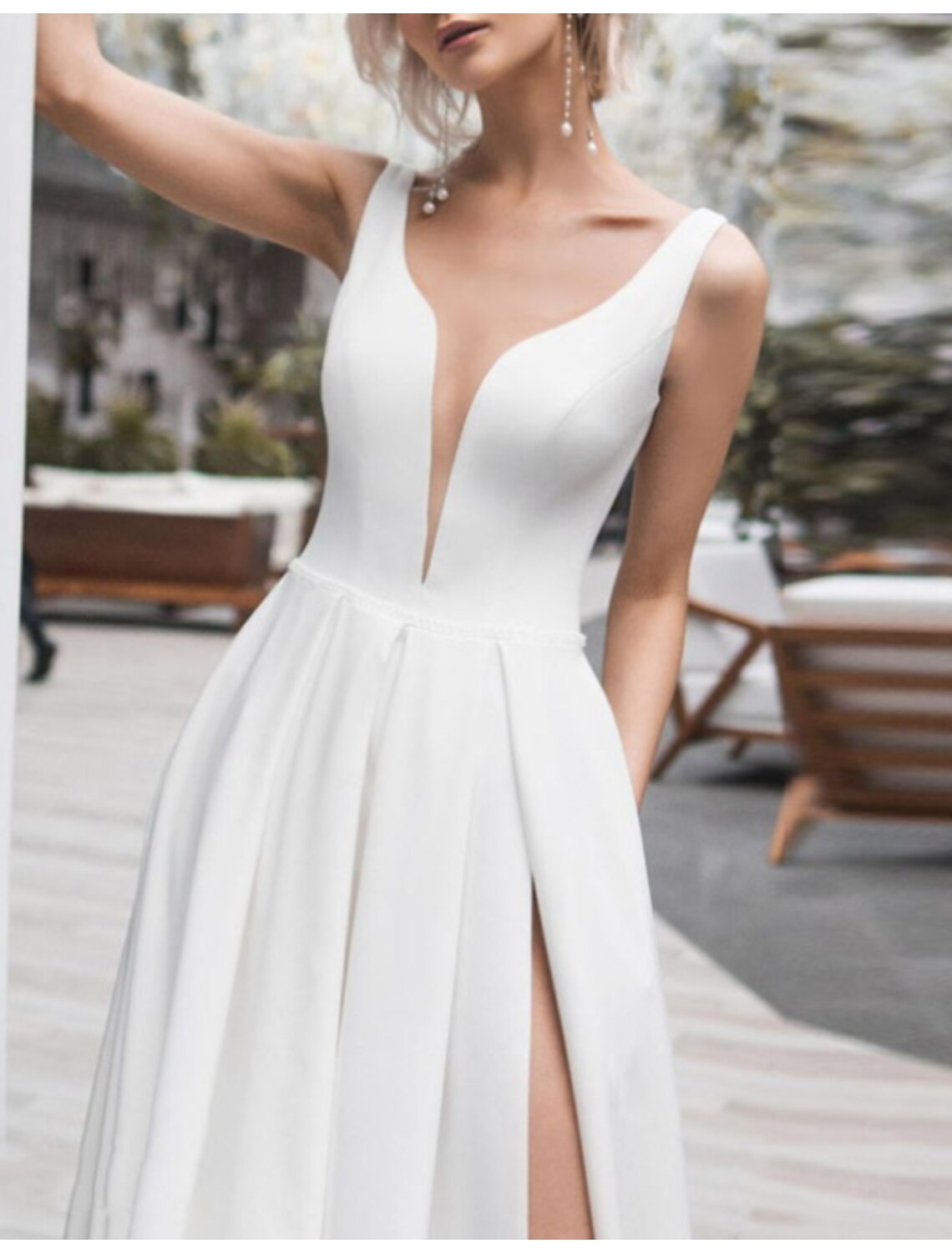 Hall Casual Wedding Dresses A-Line V Neck Sleeveless Court Train Satin Bridal Gowns With Pleats Split Front