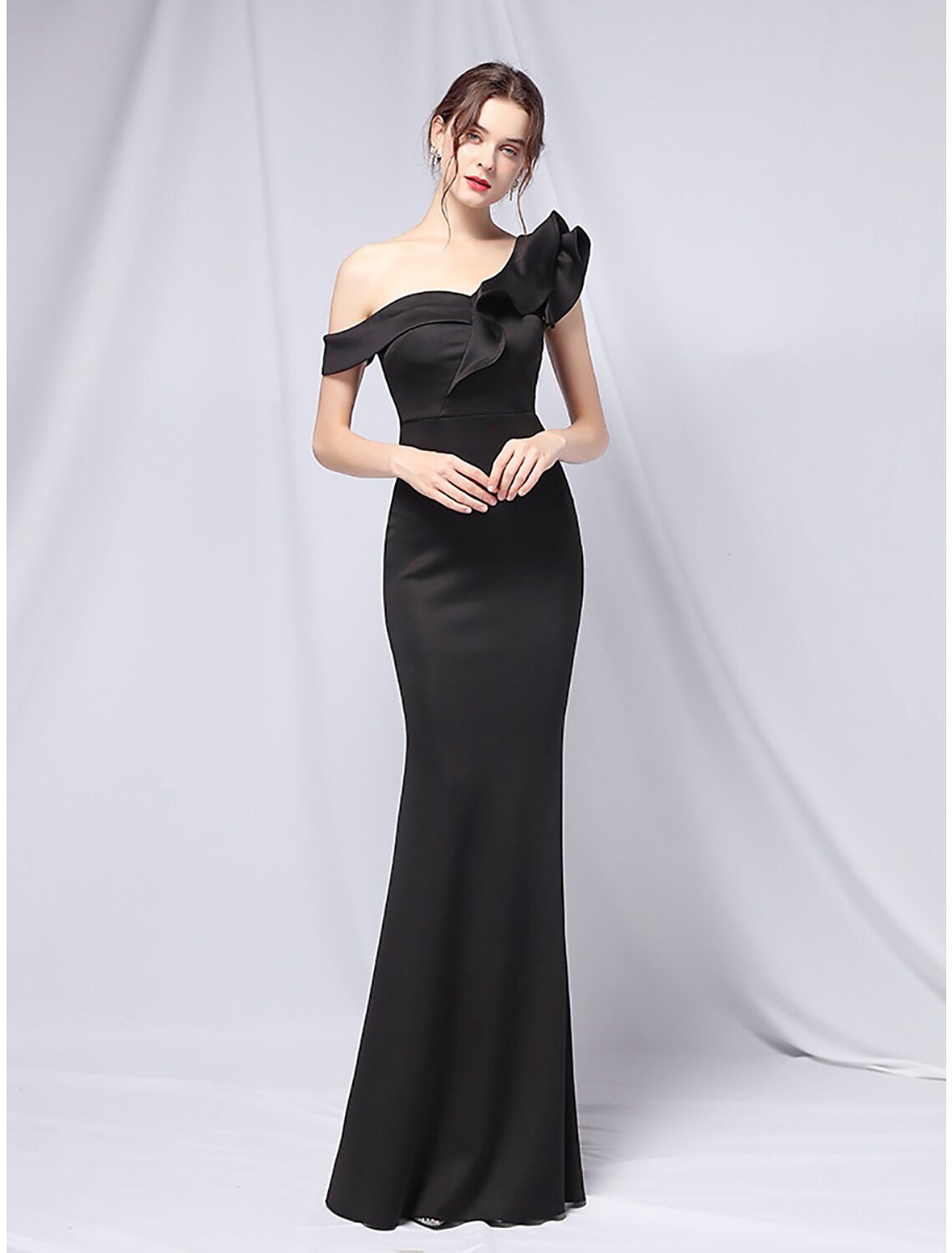 Mermaid / Trumpet Evening Gown Empire Dress Wedding Guest Floor Length Short Sleeve One Shoulder Stretch Satin with Ruffles