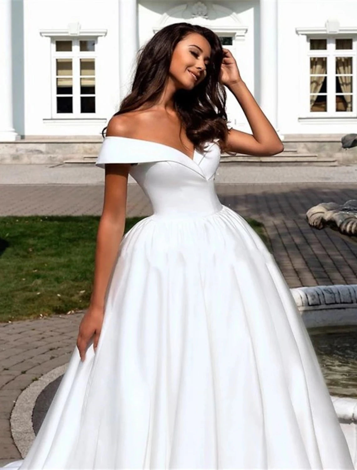 Formal Wedding Dresses Ball Gown Off Shoulder Cap Sleeve Chapel Train Satin Bridal Gowns With Pleats Summer Wedding Party