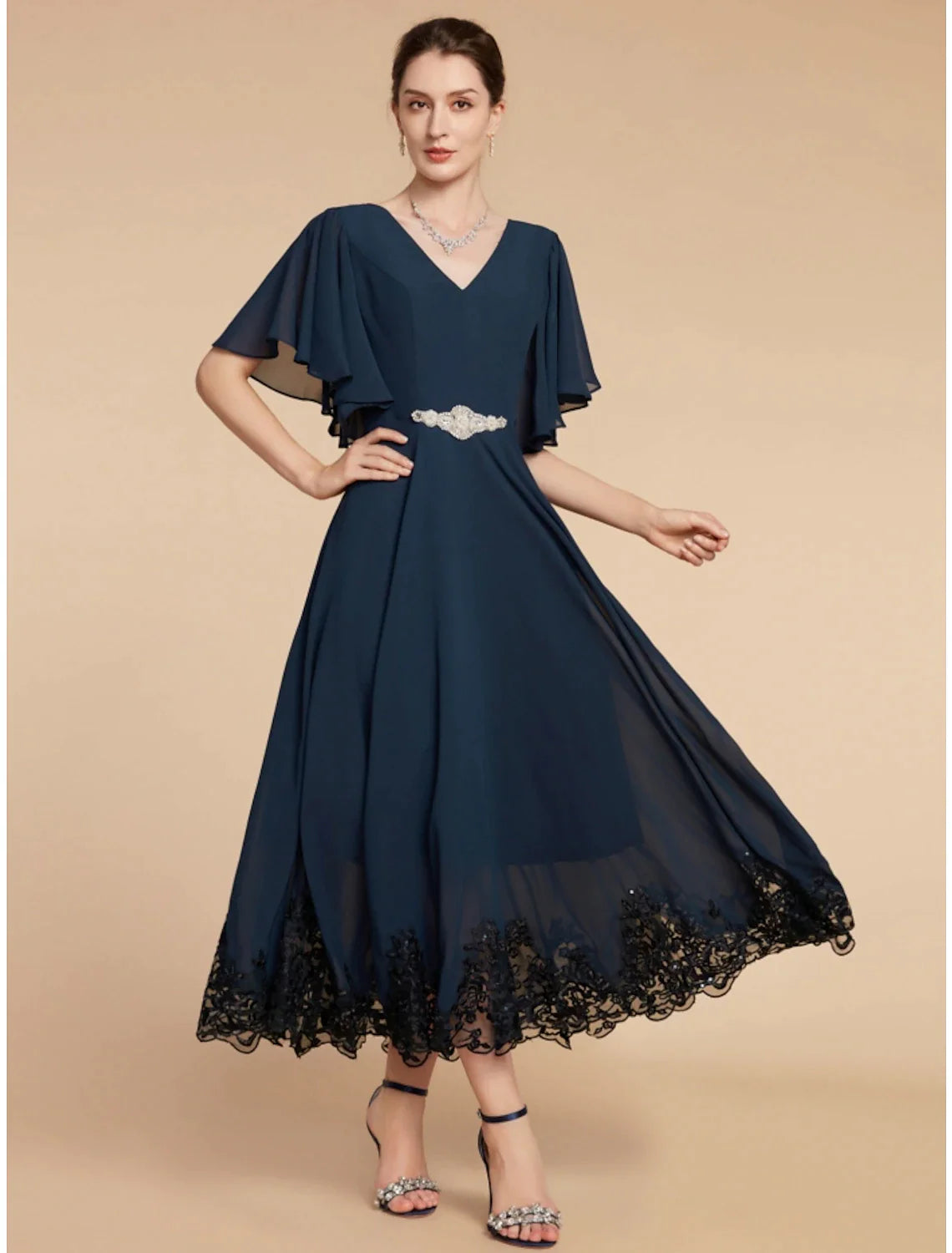 A-Line Mother of the Bride Dress Wedding Guest Elegant Vintage V Neck Ankle Length Chiffon Lace Short Sleeve with Crystal Brooch Ruching Solid Color