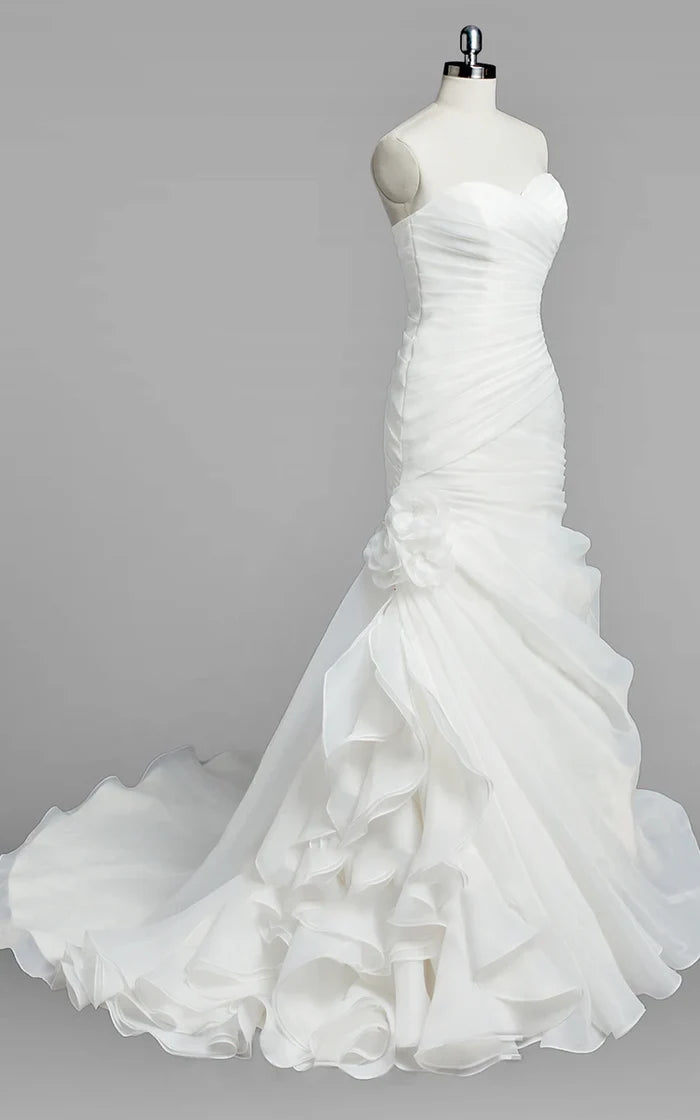 Ruching Mermaid Wedding Dress: Elegant Underwater Inspired Bridal Glam