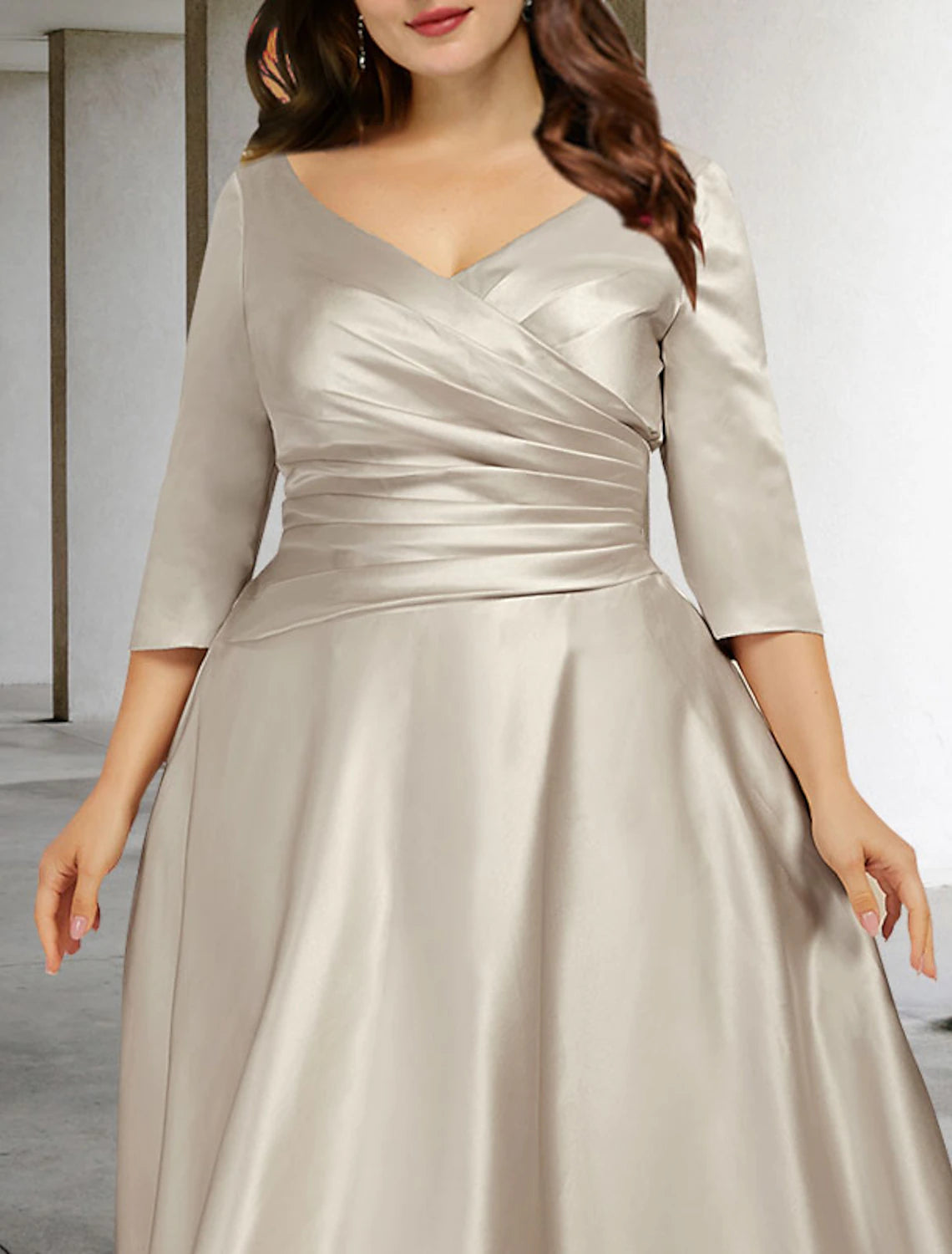 A-Line Plus Size Curve Mother of the Bride Dresses Vintage Dress Formal Tea Length Sleeveless V Neck Satin with Ruched