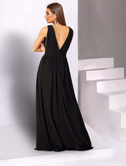 A-Line Wedding Guest Dresses Black Dress Wedding Party Floor Length Sleeveless V Neck Chiffon with Slit