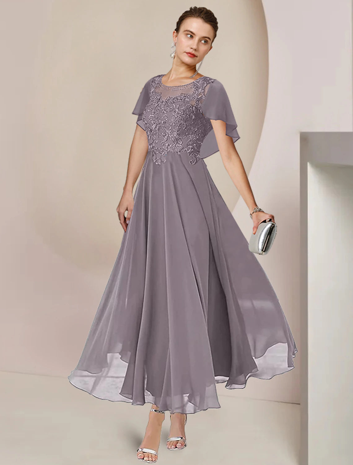 A-Line Mother of the Bride Dress Elegant Scoop Neck Tea Length Chiffon Lace Sleeveless with Beading Appliques