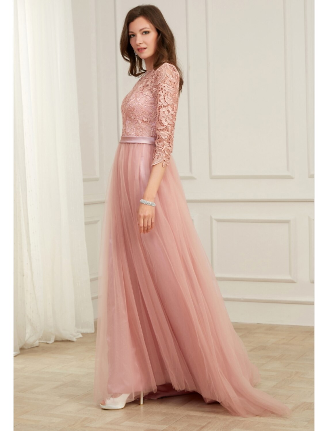 A-Line Evening Gown Spring Dress Party Wear Sweep / Brush Train Long Sleeve Jewel Neck Lace with Appliques