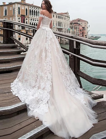 Engagement Formal Wedding Dresses Chapel Train Ball Gown Short Sleeve Off Shoulder Lace With Appliques